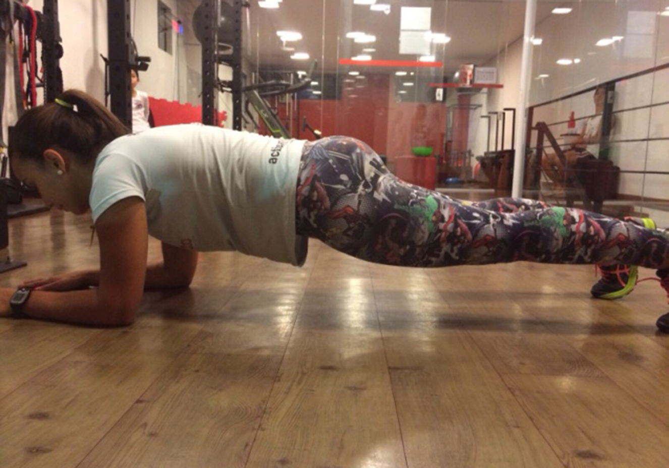 5 t&aacute;ticas para malhar em casa sem riscos