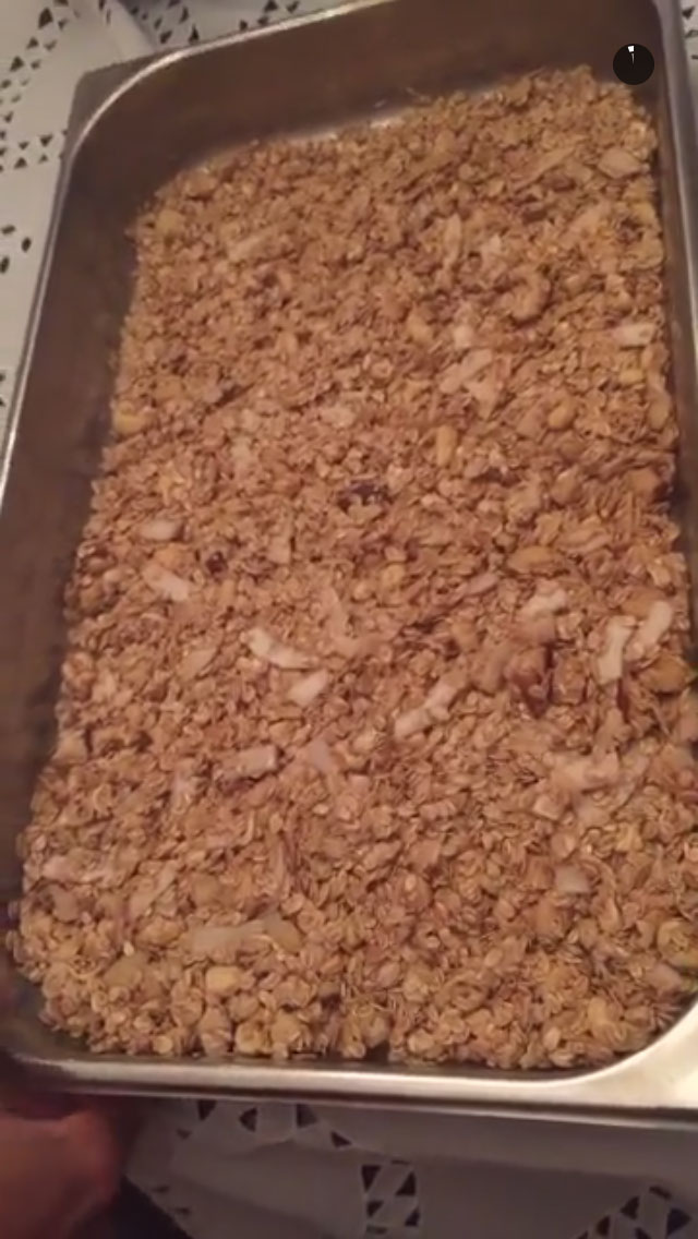 Reprodução/ Snapchat Ivete Sangalo faz a sua granola em casa. Copie!