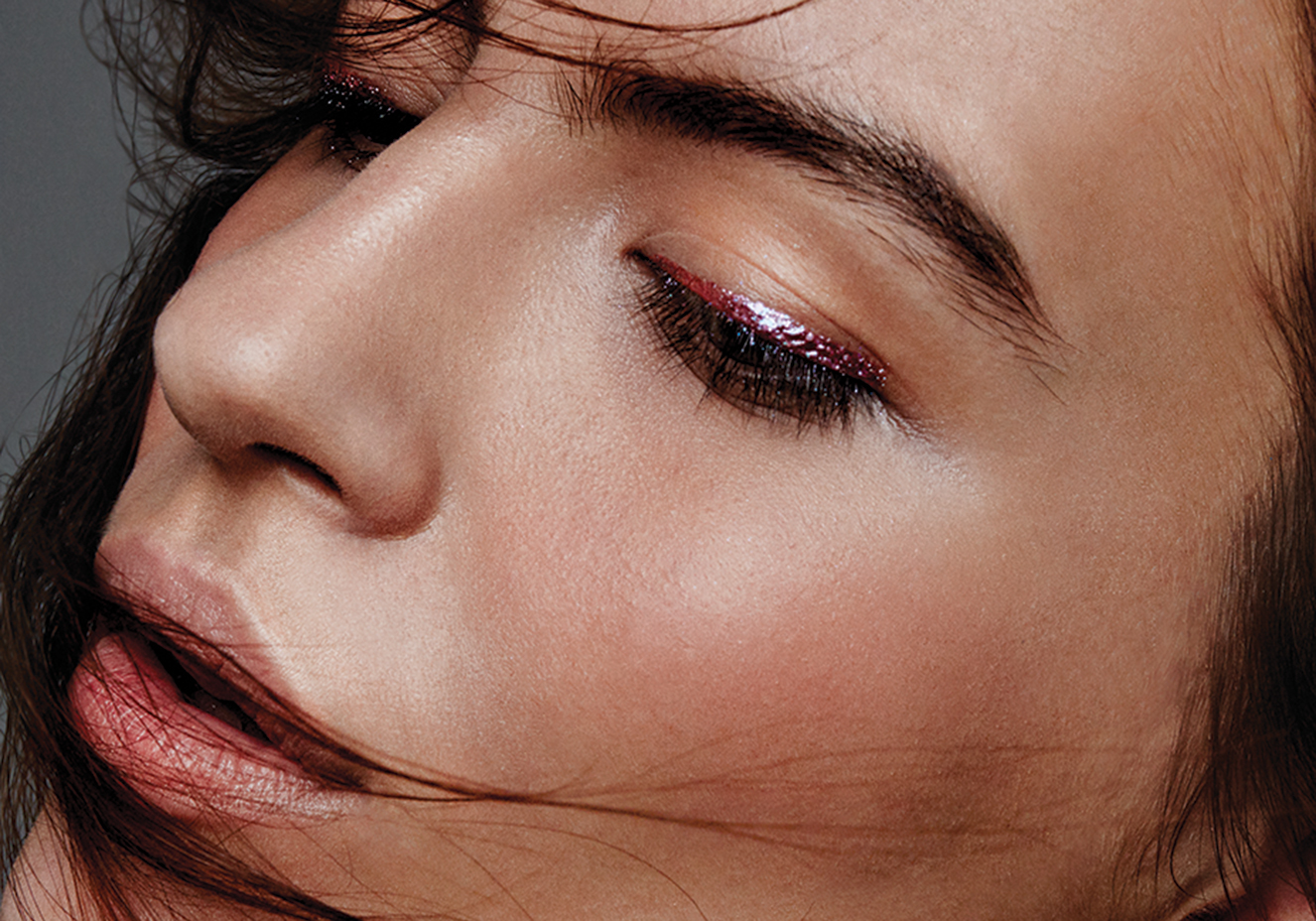 Make: 3 novas maneiras de substituir a sombra nos olhos