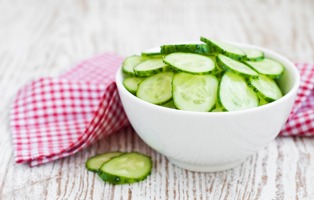 pote-pepino Coma estes 6 alimentos para ter uma pele hidratada