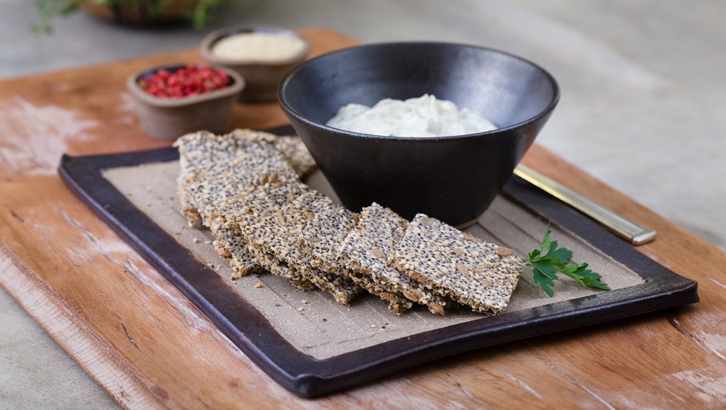 crispbread-lanche-lowcarb 30 melhores receitas low carb para variar o cardápio