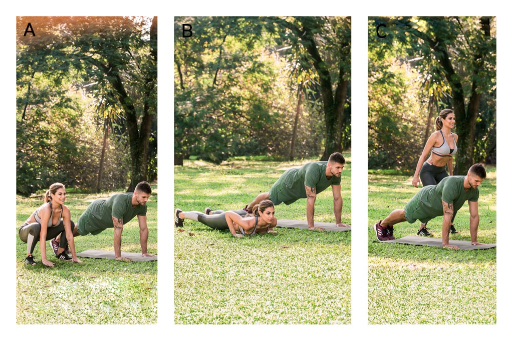 Treino Mahamudra para queimar muitas calorias com o parceiro