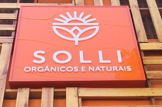 Fomos conhecer o Solli, 1º supermercado só de orgânicos, em SP