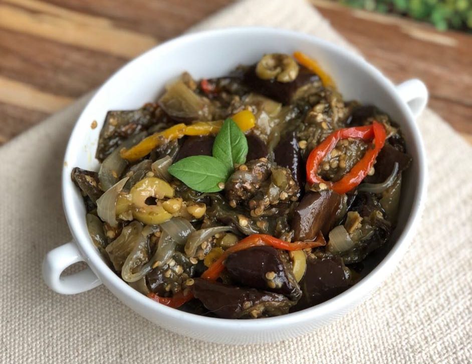 Salada de berinjela Receitas saudáveis para fazer em casa