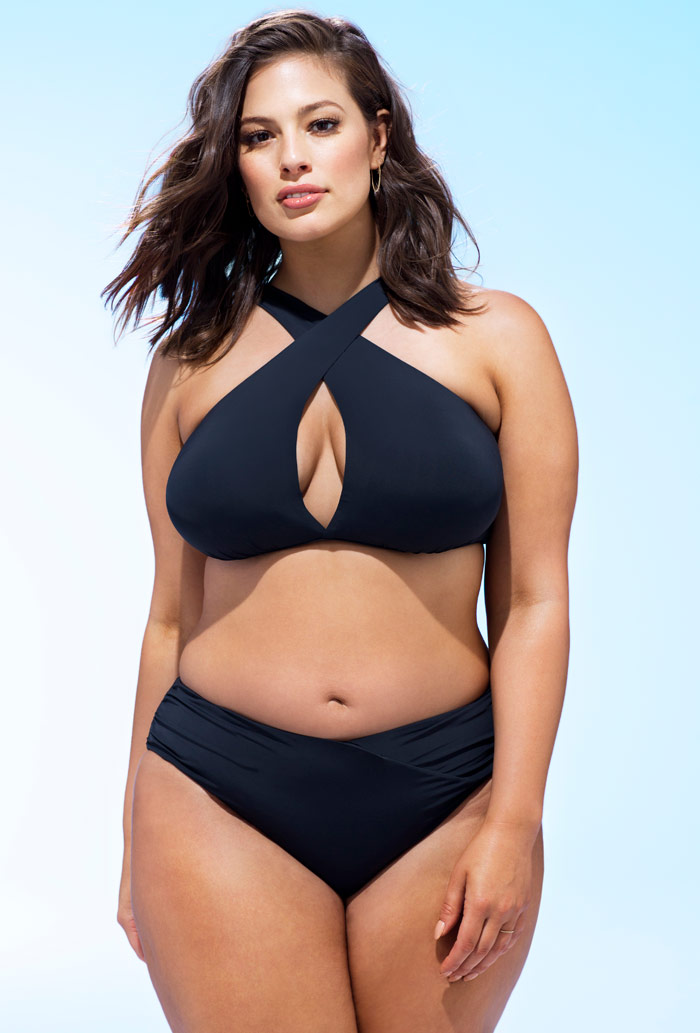 Ashley Graham lança biquínis para todos os tipos de corpos