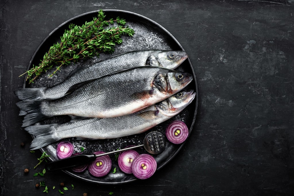 peixe Nutrição e fertilidade: o que comer para aumentar a chance de engravidar