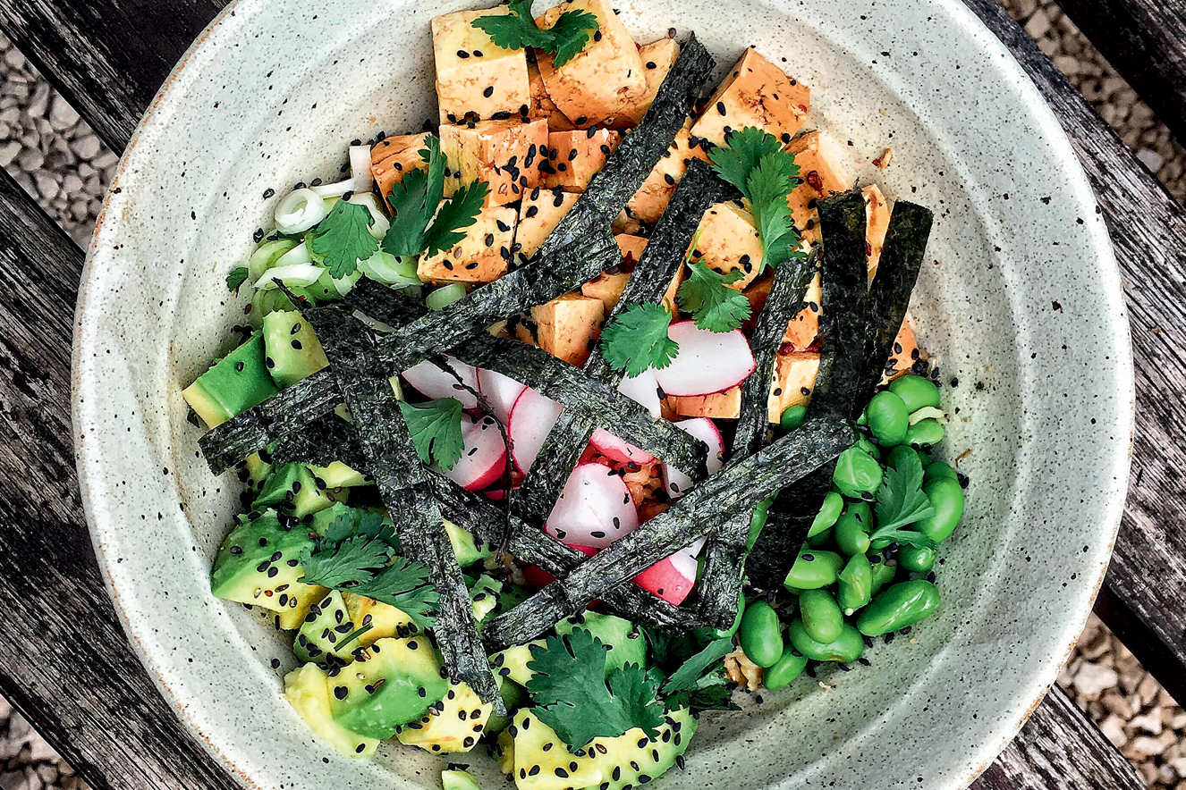 Poke: 4 receitas pr&aacute;ticas e saud&aacute;veis para variar o card&aacute;pio