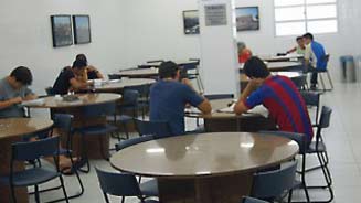 Sala de estudos em grupo do Instituto Dom Barreto, em Teresina (PI) cujos alunos de Ensino Médio tiveram maior média do Nordeste Ranking Enem 2009: as 50 melhores escolas do Nordeste
