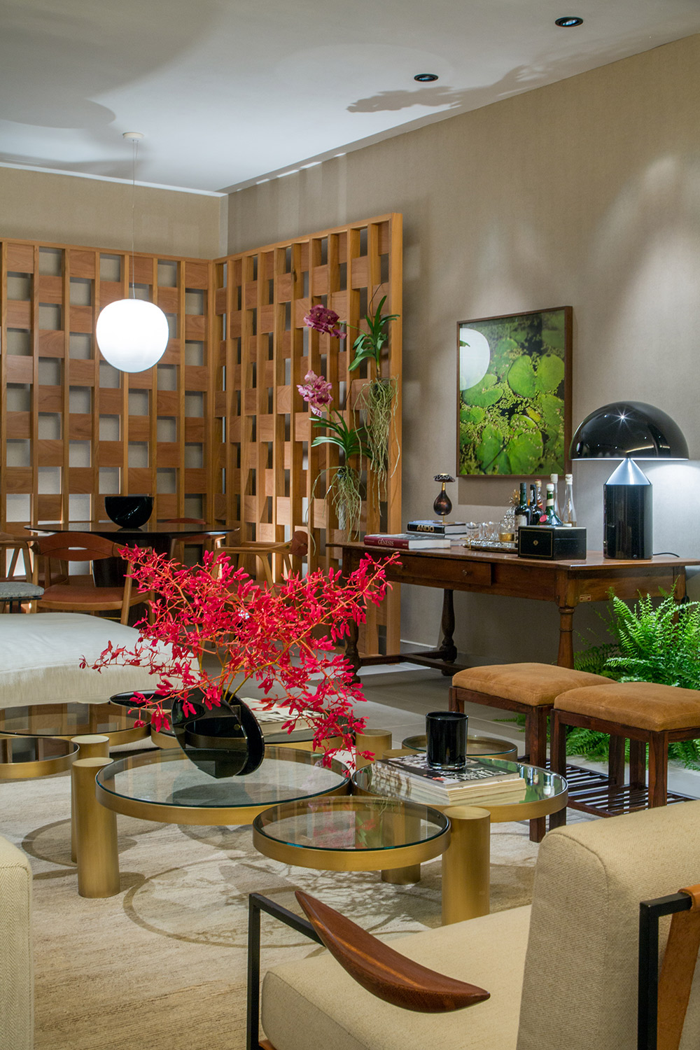6 ambientes da CASACOR Rio onde o papel de parede é protagonista