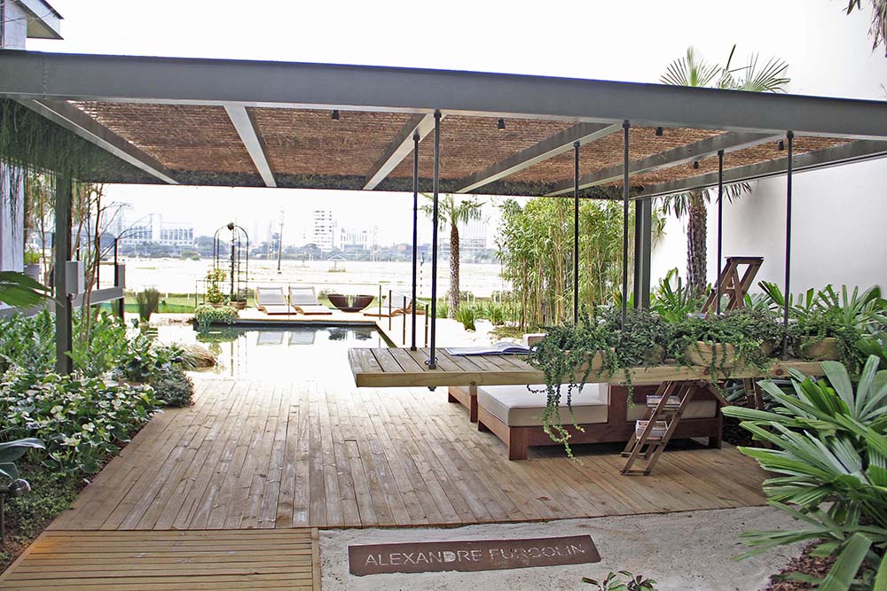 CASACOR SP: Espelho d’água é inspirado em Bonito e Lagoa Santa