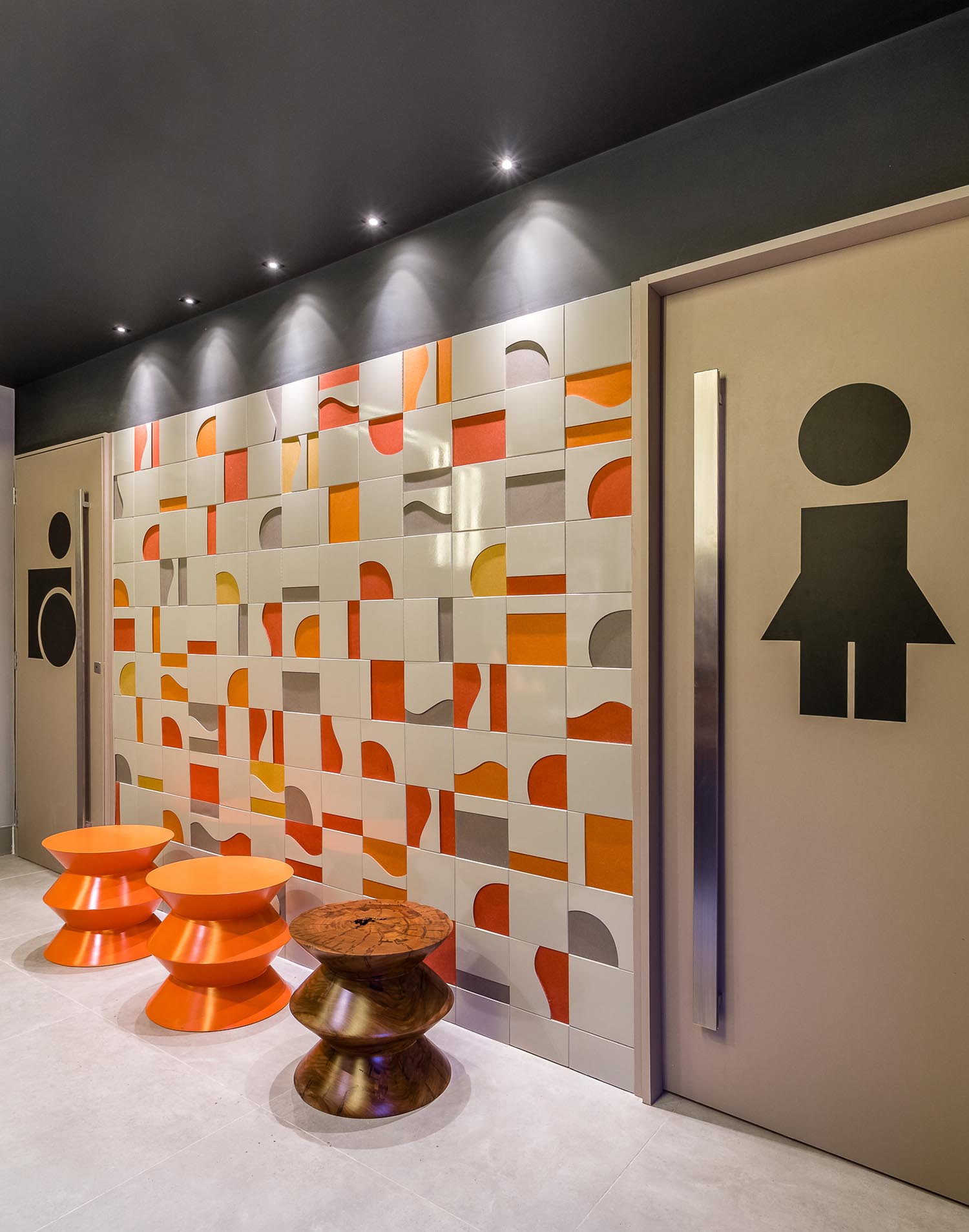 CASACOR PE: 7 ambientes onde os pain&eacute;is de madeira s&atilde;o destaque