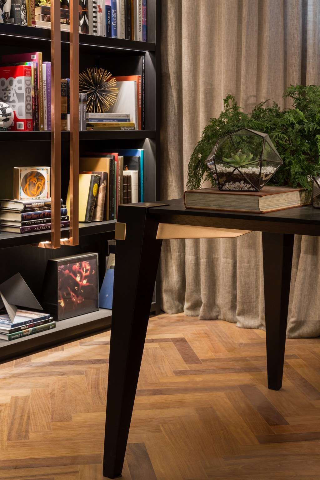 CASACOR SP 2016: ergonomia garante circulação adequada em Home Office