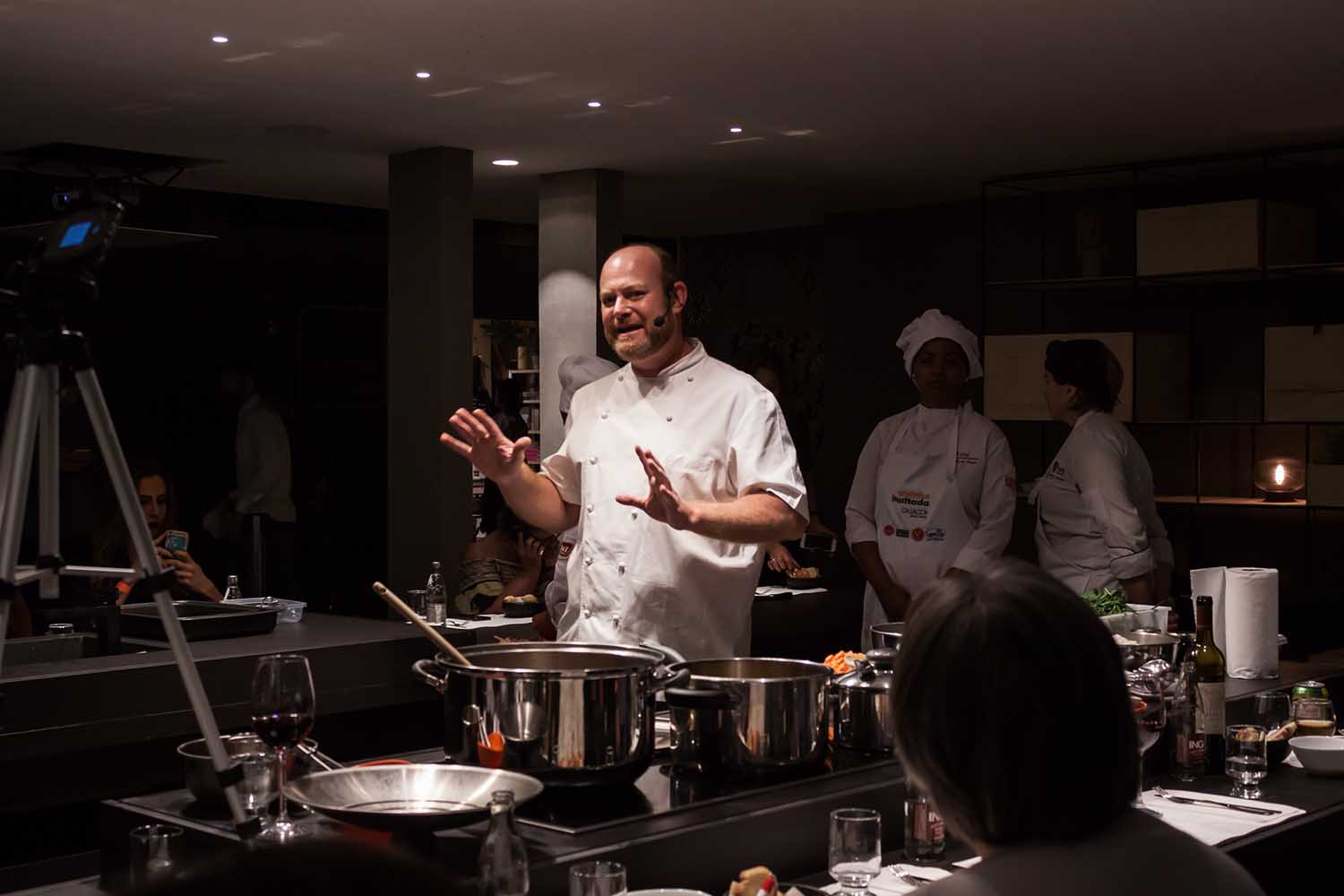 CASA COR MG: Confira como foi o primeiro jantar na Cozinha Inusitada