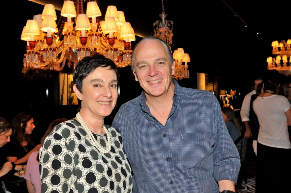 Casa Cor SP 2015: Raul Penteado, diretor da Deca, visita a mostra