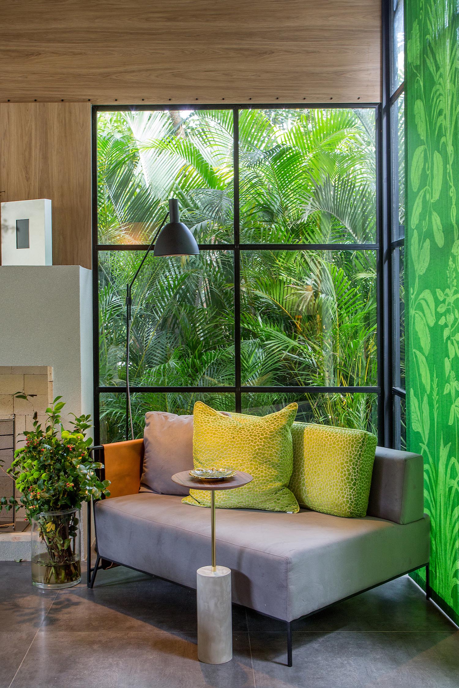 Transpar&ecirc;ncia integra ambientes da CASACOR Rio ao jardim de Burle Marx