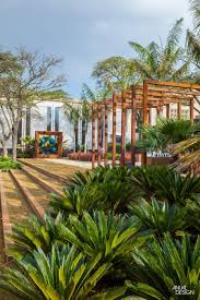 Sete ideias de jardim para a varanda de apartamento por Cyrela