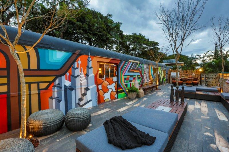 CASACOR SP 2016: Lounge &eacute; montado dentro de um vag&atilde;o de trem