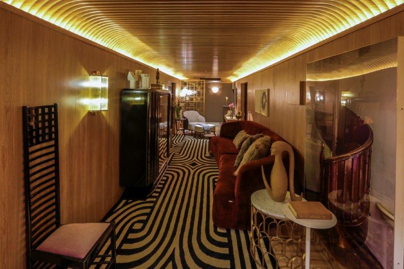 CASACOR SP 2016: Lounge &eacute; montado dentro de um vag&atilde;o de trem