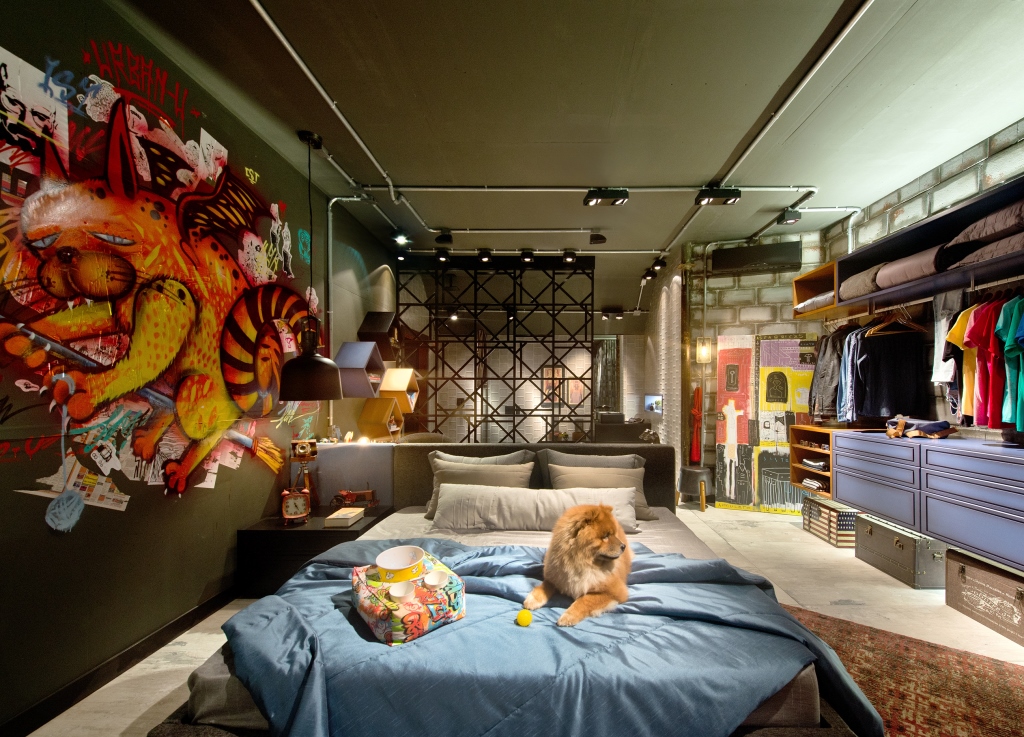 Casa Cor SC 2015: Su&iacute;te despojada e urbana para um jovem rapaz