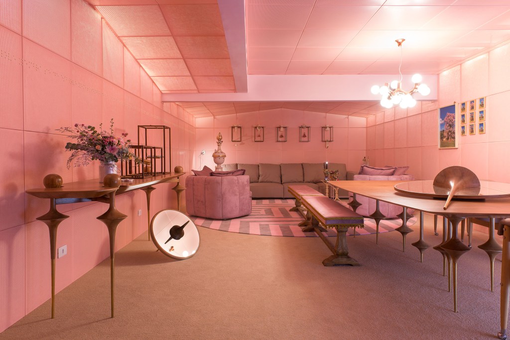 CASACOR SP: Um espaço sensorial que desperta o desejo do toque