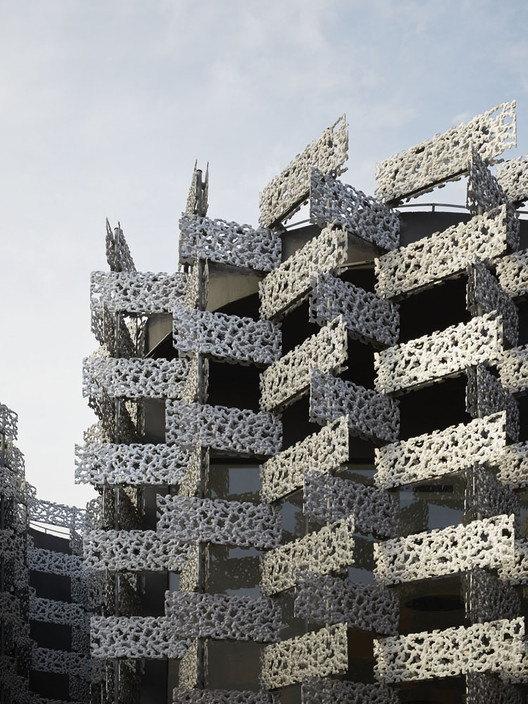 Kengo Kuma cria galeria de arte em formato de ameba