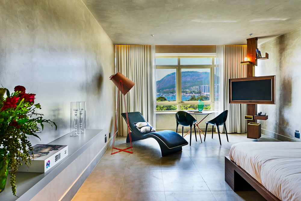 Philippe Starck e John Hitchcox lançam primeiro hotel yoo2 do Brasil