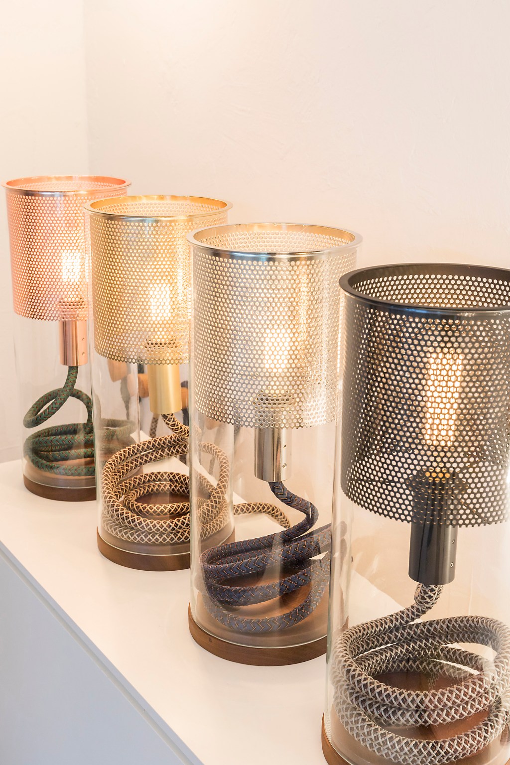 MADE: Jorge Elmor e Alberth Diego lançam a Luminária Dots