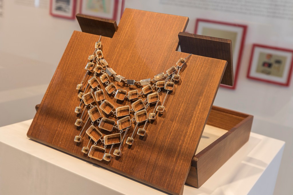 MADE: Colar de Lina Bo Bardi é recriado pela Talento Joias