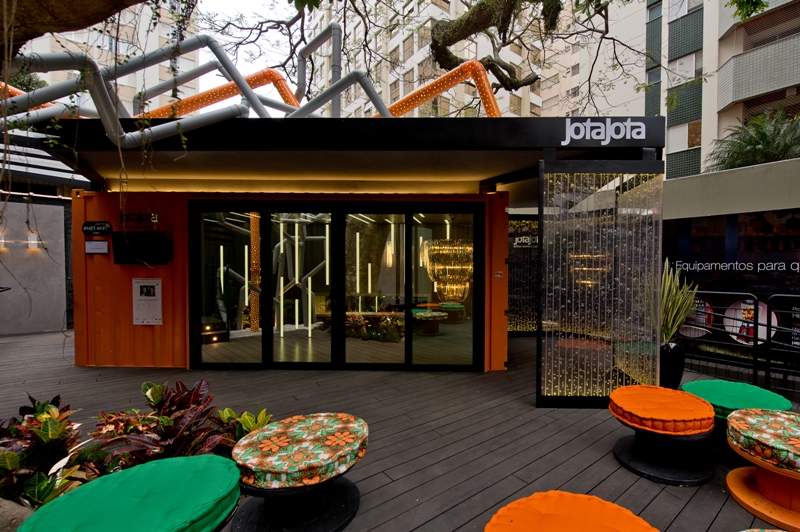 CASACOR SC apresenta usos criativos de containers na arquitetura