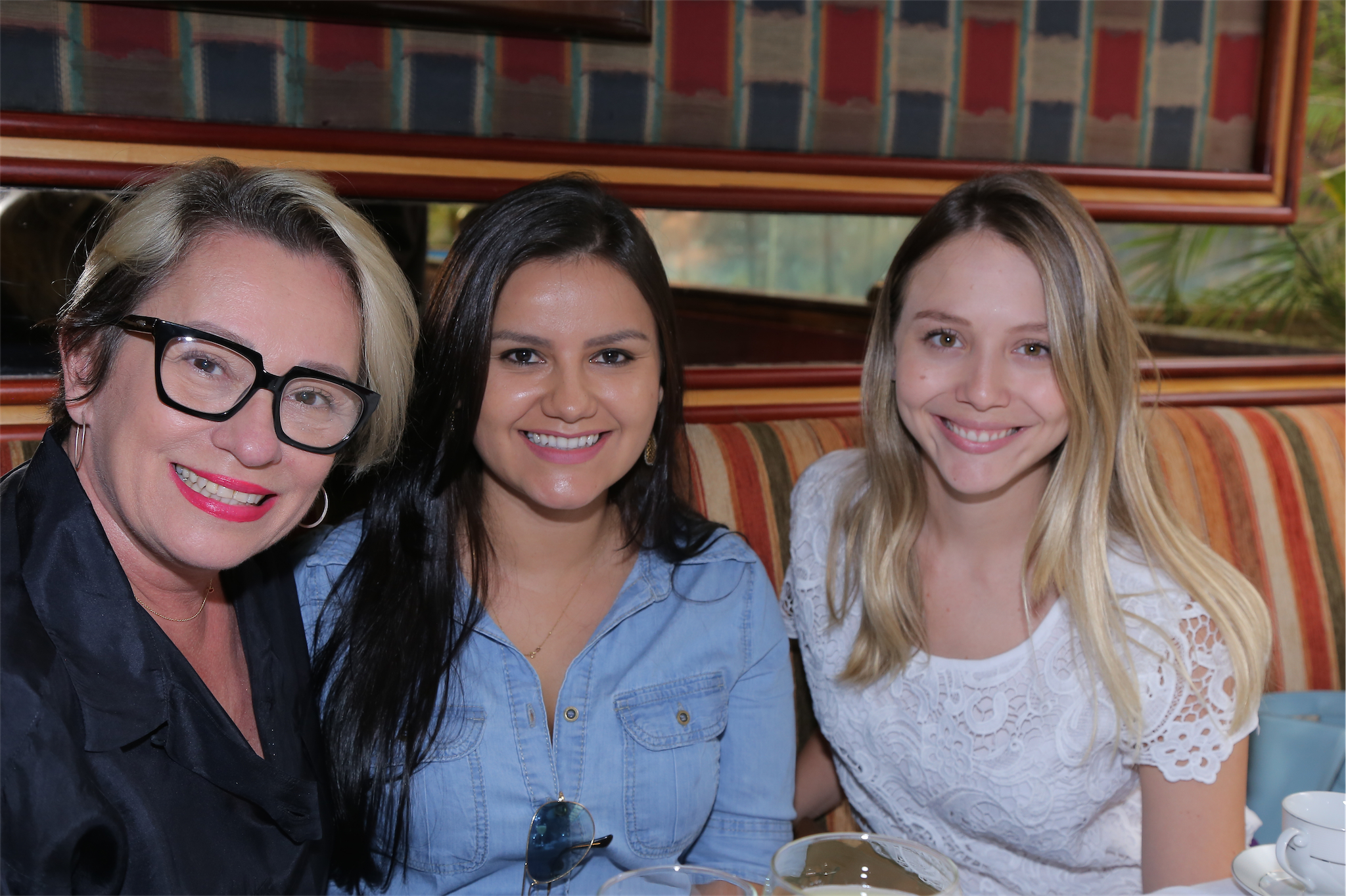 O arquiteto Fl&aacute;vio Paraguassu &eacute; homenageado em ambiente da CASA COR GO