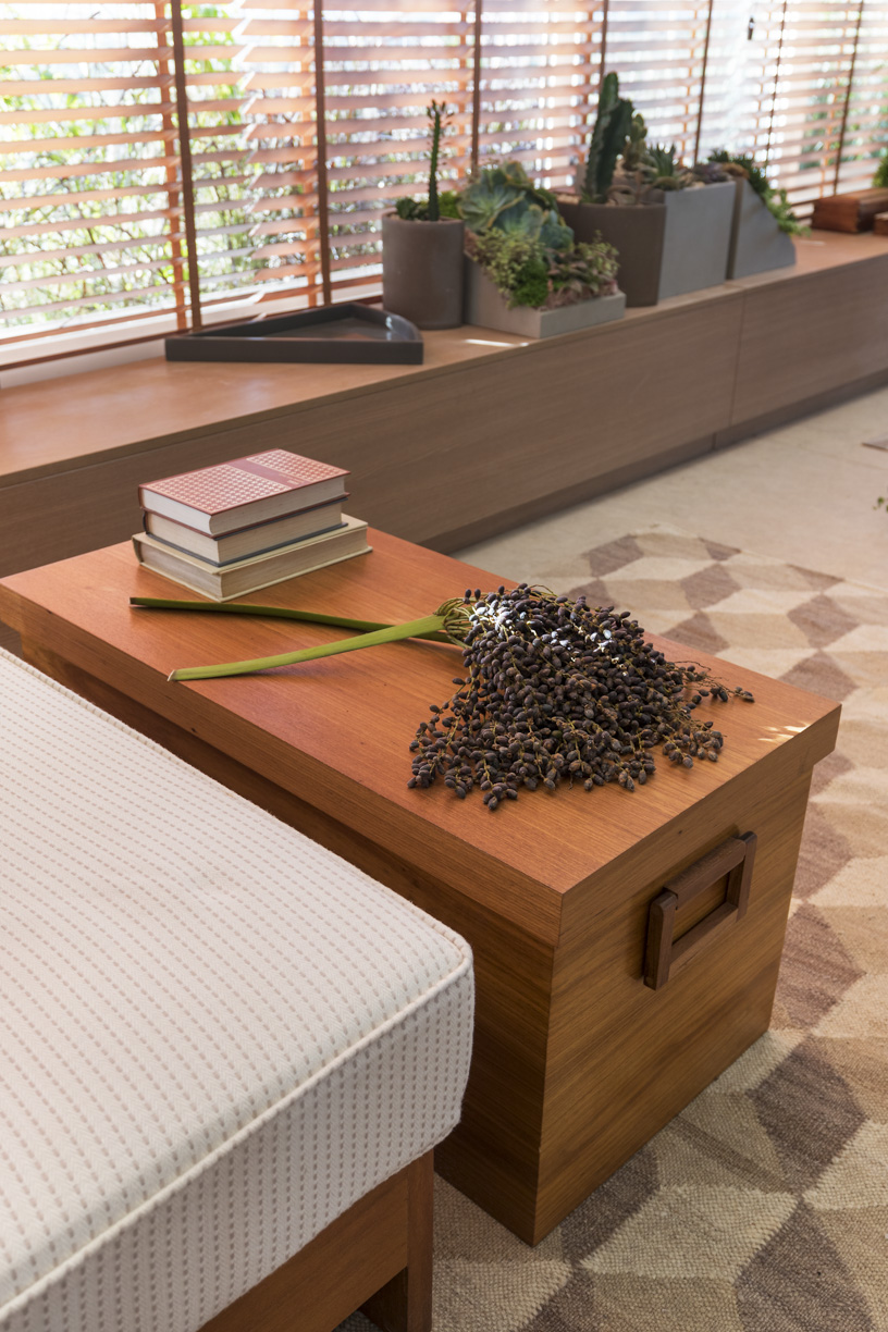 Pe&ccedil;as de antiqu&aacute;rio trazem ar r&uacute;stico a espa&ccedil;o da CASACOR Campinas