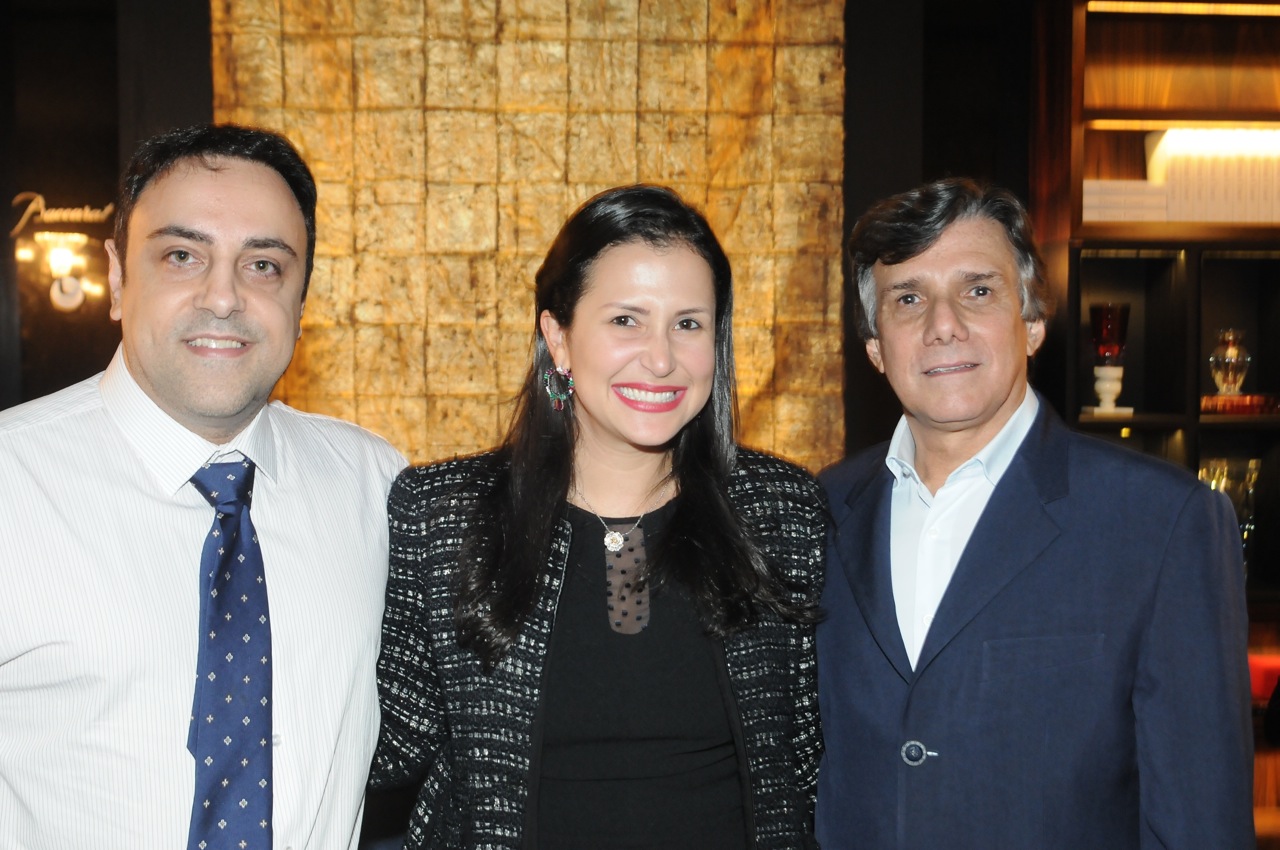 Vivian Coser recebe amigos no seu espa&ccedil;o da CASA COR SP