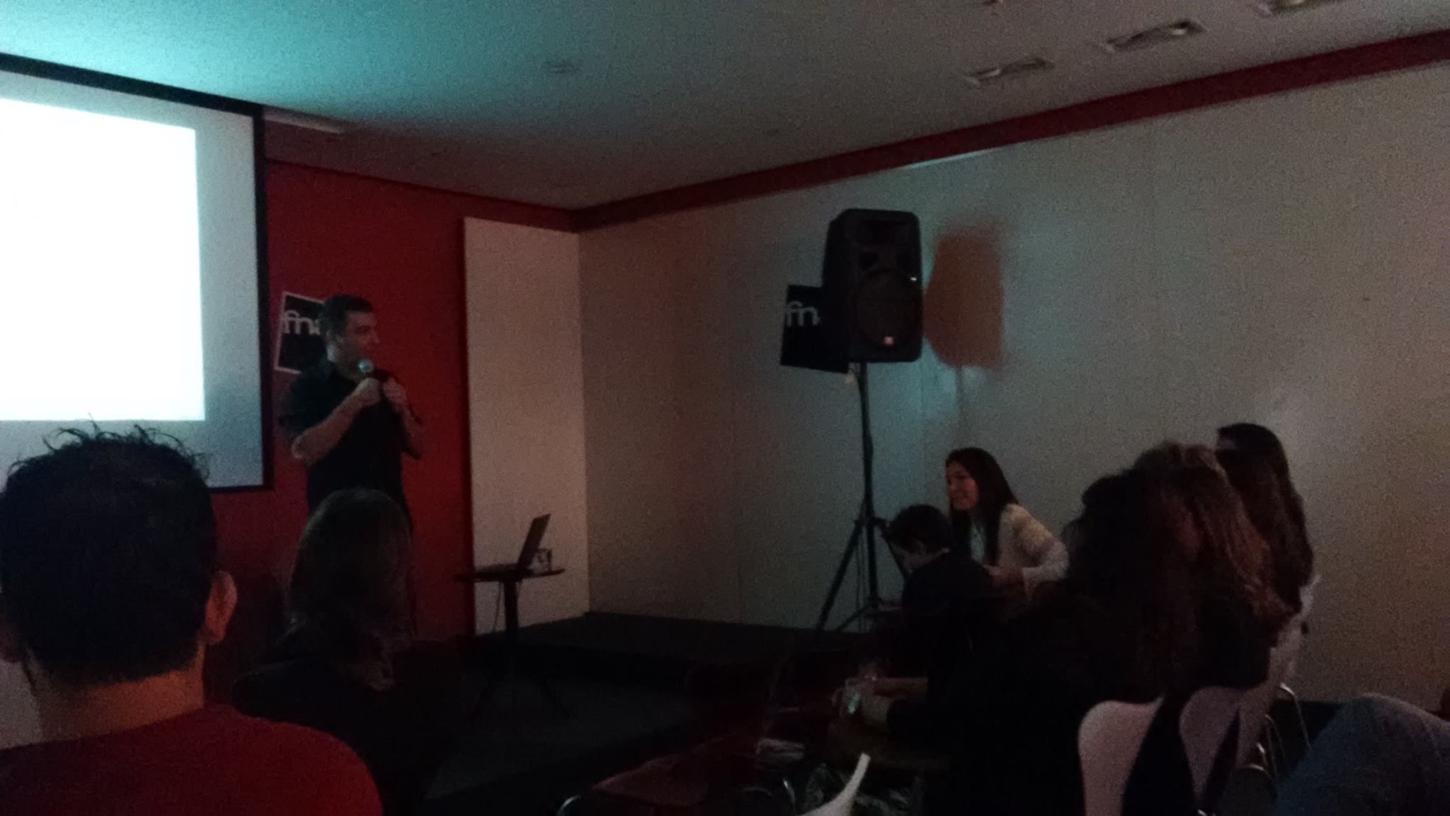 Patricia Pasquini recebe convidados no Lounge CASACOR