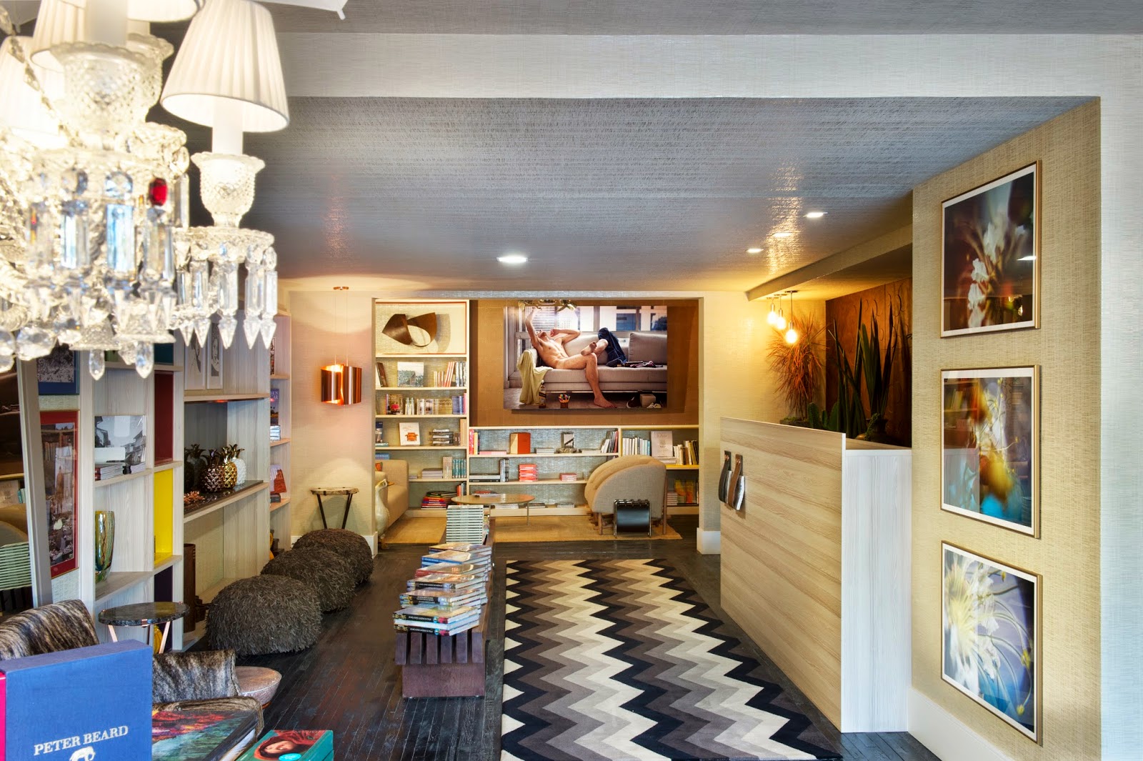 Pe&ccedil;as de arte na decora&ccedil;&atilde;o por Cyrela