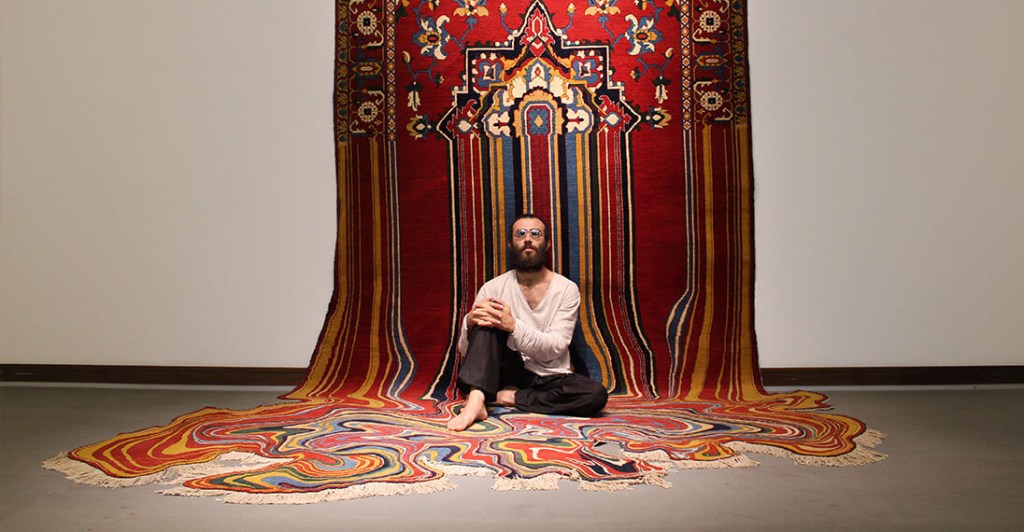 A magia dos tapetes do artista azerbaijano Faig Ahmed