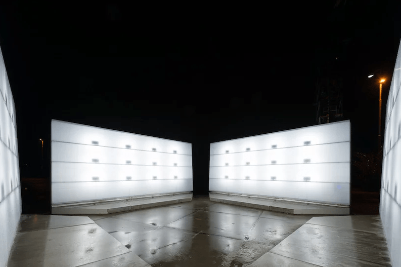 Vazio-Não-Vazio: Estúdio Polylester faz obra luminosa em Amsterdã