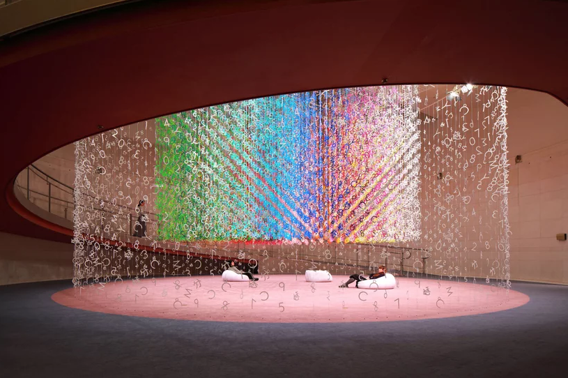 1000 COLORS RECIPE: Mergulhe nas cores de Emmanuelle Moureaux