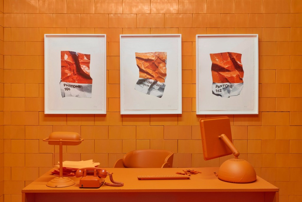 MONOCHROME: exposição no Brooklyn compreende 7 salas de uma só cor