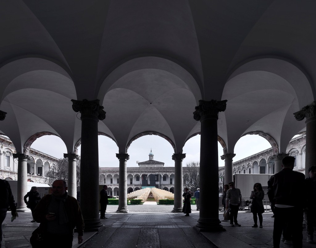 peter-pichler-future-space-pavilion_dezeen_2364_col_8 MDW 2018: Peter Pichler explora a madeira como material do futuro