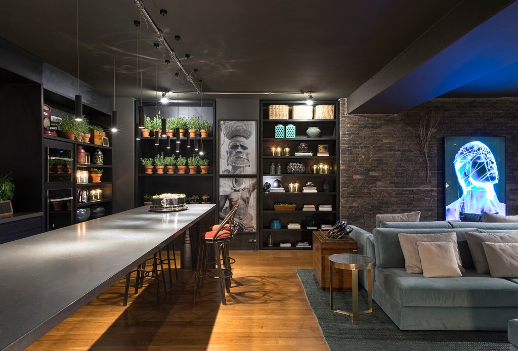 GUSTAVO PASCHOALIM CASACOR SP: um living para receber amigos inspirado nos lofts americanos