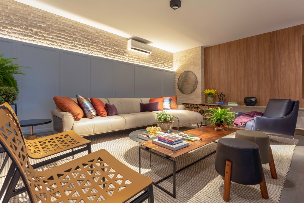 CASACOR Itapema 2018: Cozinha de Estar com todas funções de uma casa