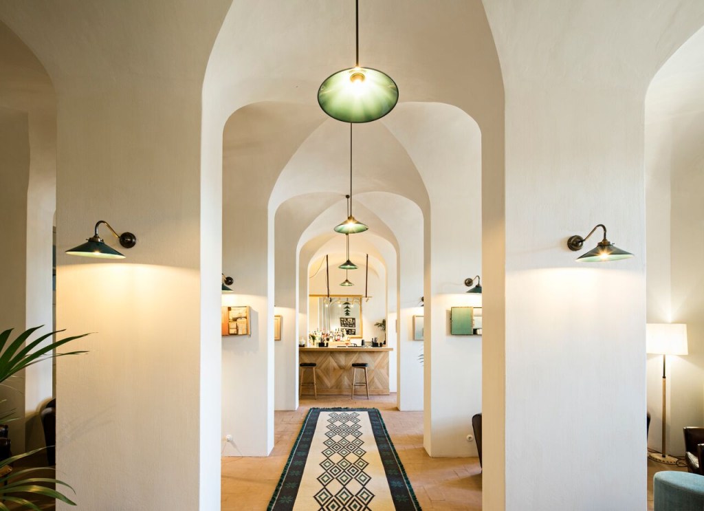 BAR_HERDADE_BARROCAL_preview Hotel no Alentejo, em Portugal, é premiado na Bienal de Veneza 2018