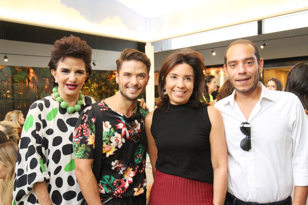 Moema Leão, Gui Rodrigues, Eliane Martins e Miguel Gustavo CASACOR Brasília é palco de desfile beneficente em prol da GPS Foundation