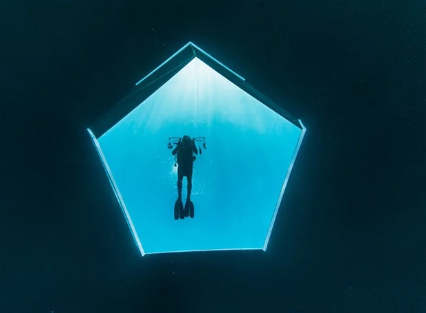 visao-instalacao-de-arte Instalações artísticas fazem espectador repensar o consumo do plástico