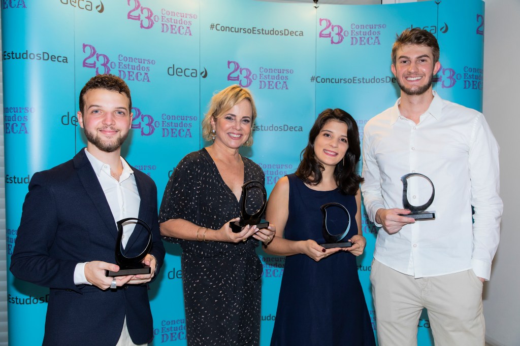 Projetos vencedores do 23º Concurso Estudos Deca são premiados em festa