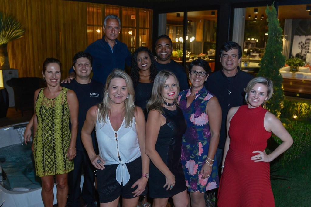 Parte da equipe CASACOR SC em Florianópolis_carlosalves_eventosemfotos-162 A CASACOR SC 2018 encerra edição com festa no ambiente Casa Areia