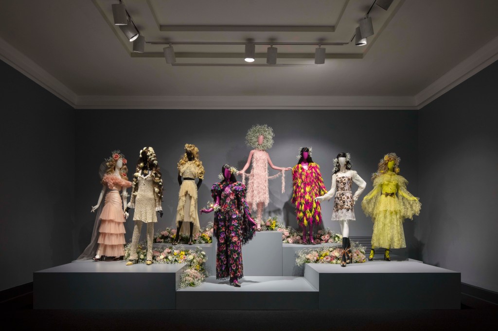 Rodarte: a 1ª exposição de moda do National Museum of Women in the Arts