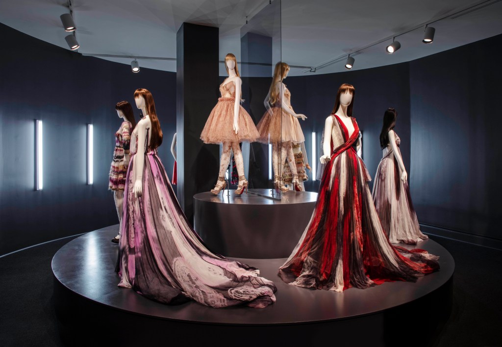 Rodarte: a 1ª exposição de moda do National Museum of Women in the Arts