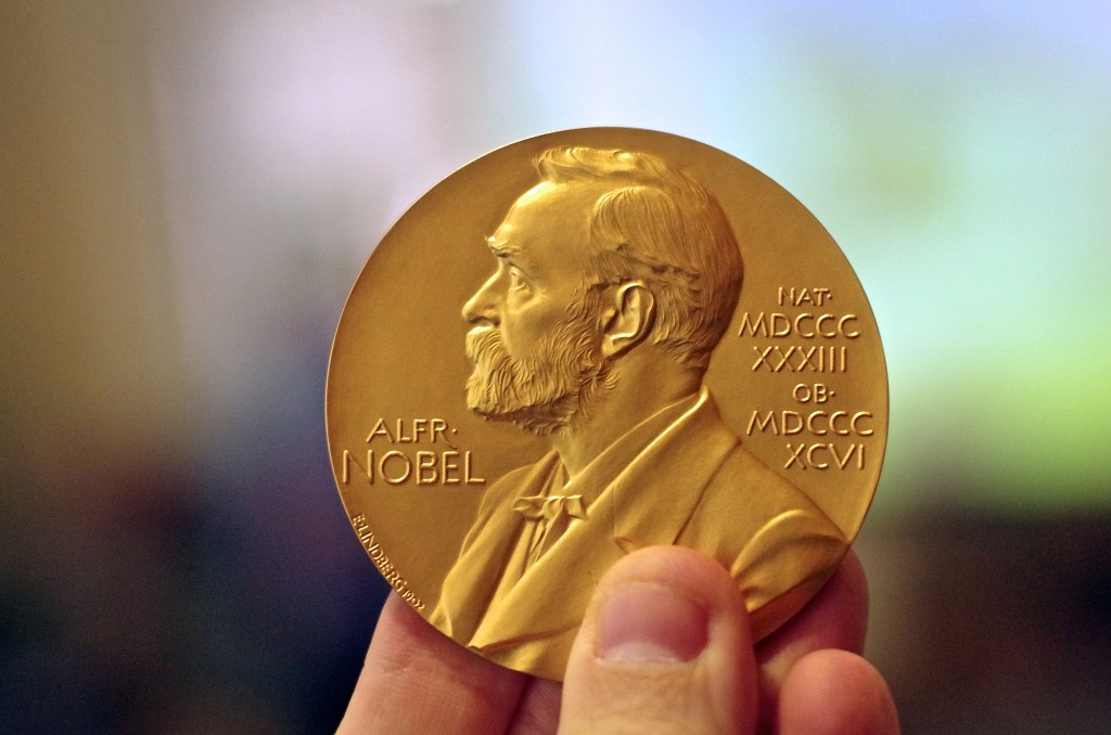8459286843_c2b3f5a282_k Stockholm Design Lab cria nova identidade visual para Prêmio Nobel