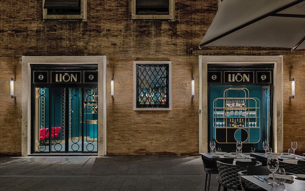 11_liòn-©matteo-piazza Liòn, o novo restaurante que revitaliza centro histórico de Roma